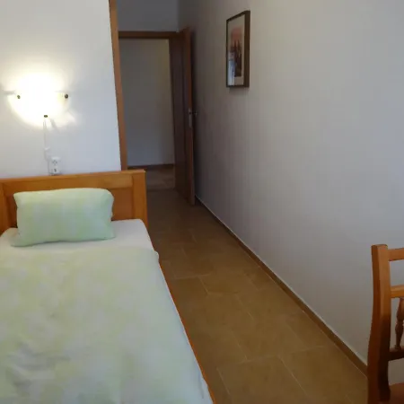 U Janatu S Ubytovanim بيت ريفي