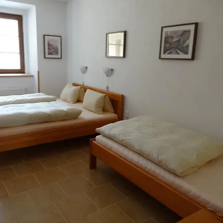 بيت ريفي U Janatu S Ubytovanim *