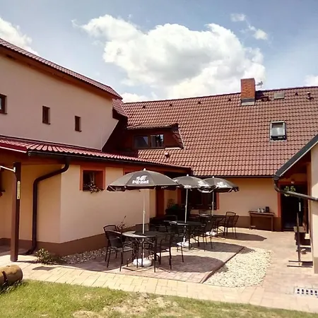 U Janatu S Ubytovanim *