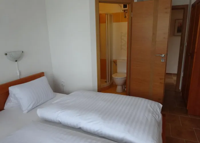 U Janatu S Ubytovanim