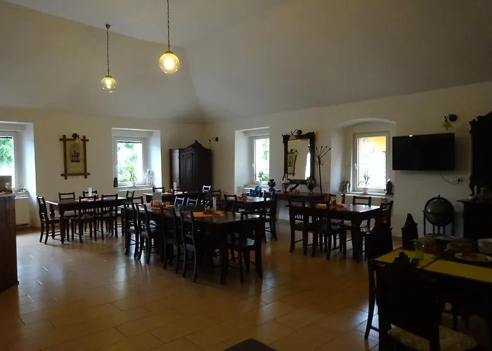 Gasthof U Janatu S Ubytovanim *