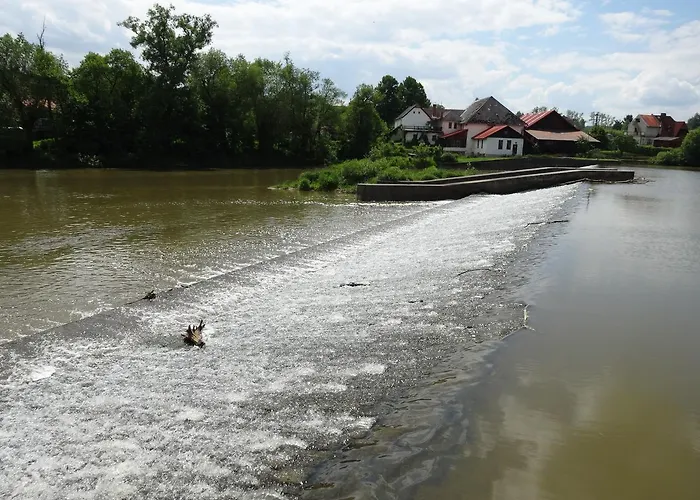 U Janatu S Ubytovanim Gasthof *