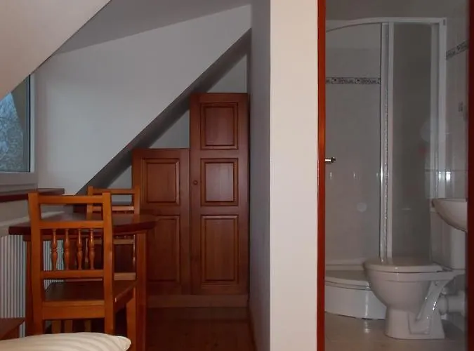 U Janatu S Ubytovanim بيت ريفي Cestin